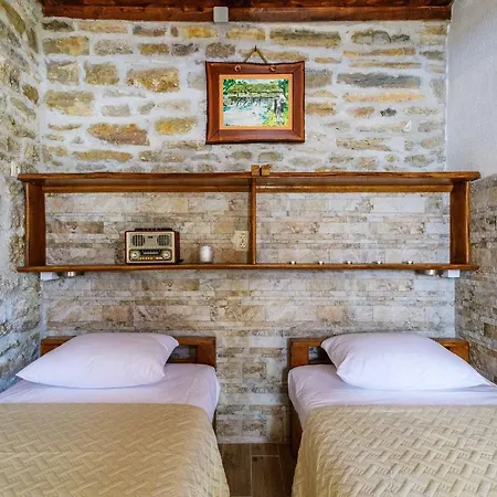 Ranch Wild North Chalet